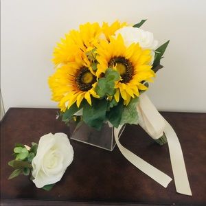 Brides Sunflower and Roses Bouquet